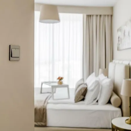 Carrington Gold Tower Hotel 3*