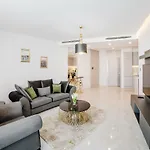 Hotel Carrington Gold Tower 3*