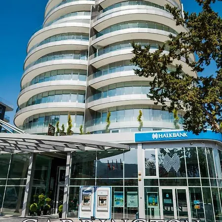 Carrington Gold Tower Szálloda Kerínia