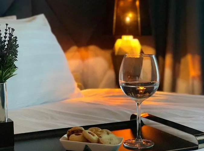 ホテル Carrington Gold Tower 3*