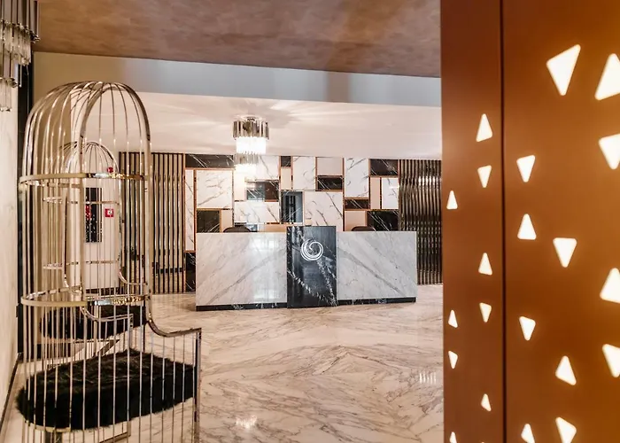 ホテル Carrington Gold Tower 3*