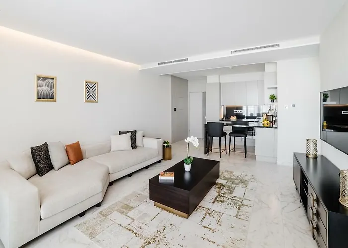 Carrington Gold Tower Hotel