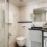 Carrington Gold Tower 3*