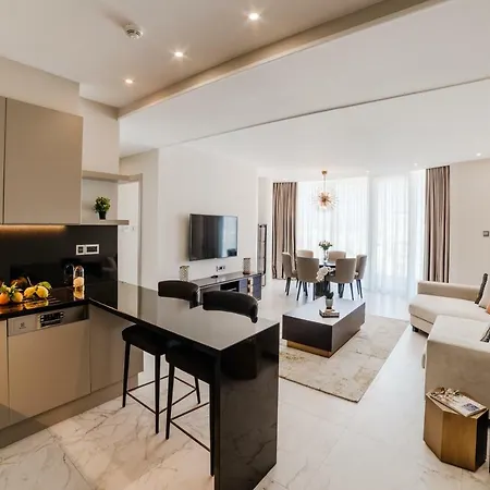 Hotel Carrington Gold Tower Kyrenia (Northern Cyprus)