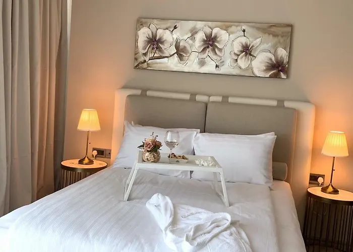 Carrington Gold Tower Hotel 3*